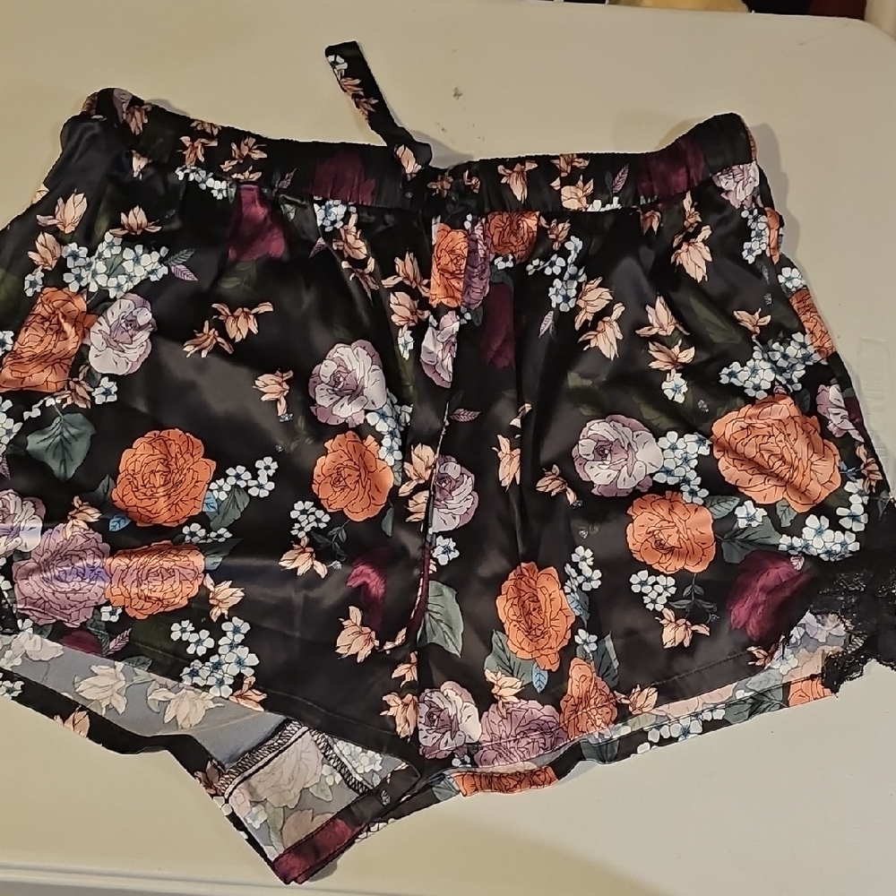 loke new torrid sleep short floral